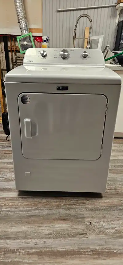 Maytag 7.0 cu. ft. Gas Dryer – Like New, View more