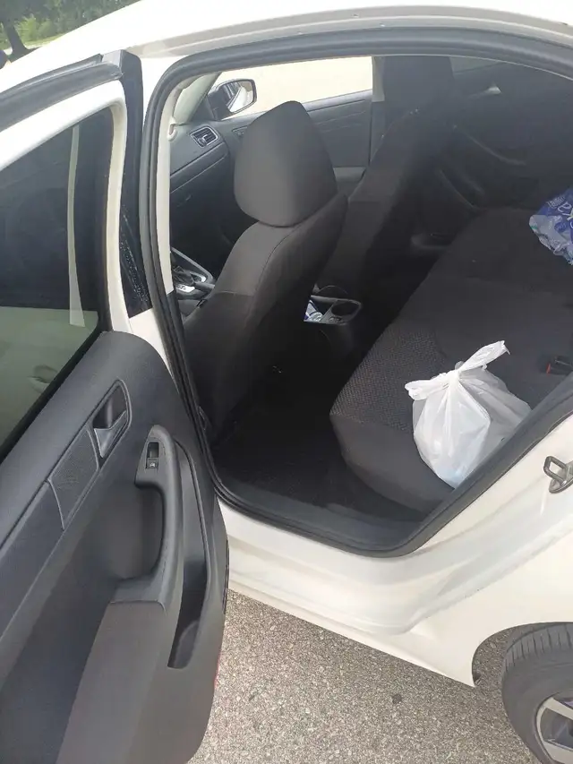 Vw Jetta 545693687969239044