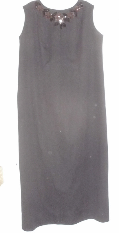 Black Dress in Women's - Dresses & Skirts in Mississauga / Peel Region - Image 2