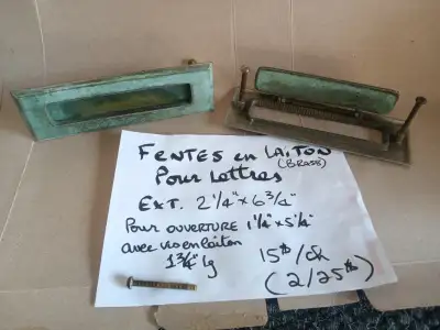 Fente à lettres en laiton pour porte d'entrée / Brass mail slot, View more