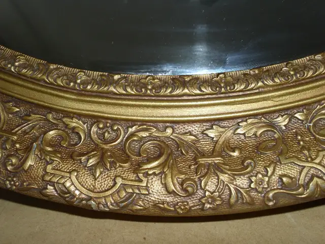 Oval Mirror in Home Décor & Accents in Mississauga / Peel Region - Image 3