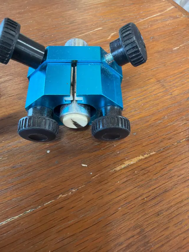 Laguna 14/12 Bandsaw Guides in Power Tools in Owen Sound - Image 4