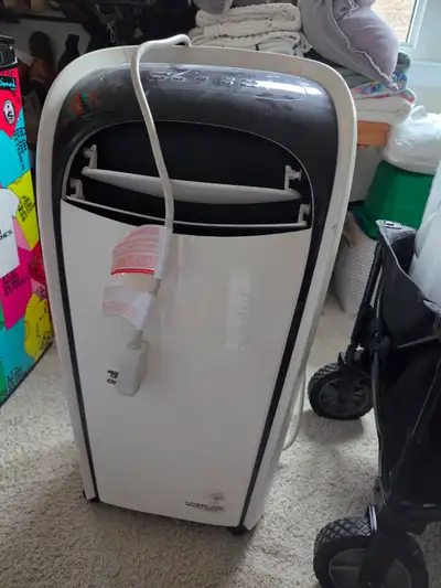 Uberhaus portable AC. Works great, but unfortunately the hose got lost in a move.