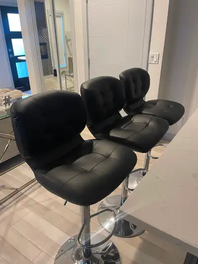 TVs, Beds, Mattresses, Bar stools $50 each (set of 3 or 2), View more