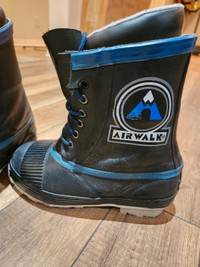 Airwalk Women's sz8 snowboard boots
