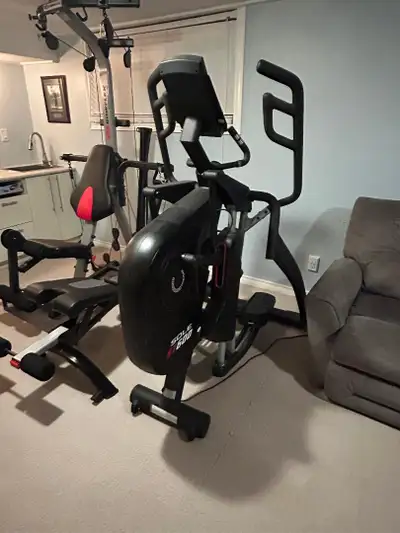 Sole ST600 Elliptical, View more