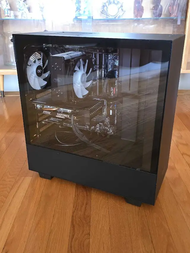 Gaming PC in Desktop Computers in City of Montréal - Image 2