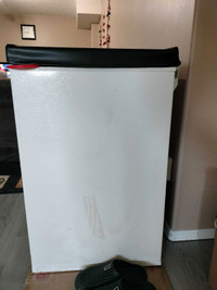 Kenmore 7.2 cu Ft white chest freezer