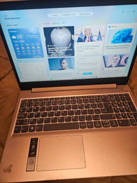 Lenovo 17 inch touchscreen ideapad 3
