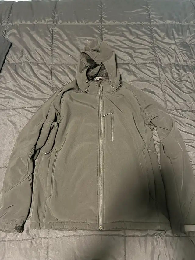 Kirkland Signature Men’s Hooded Softshell Jacket