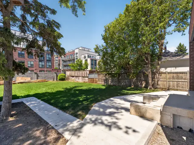 2 Bed, 2 Bath Apartment - 28 Norcross Road, Unit 3 in Long Term Rentals in City of Toronto - Image 27