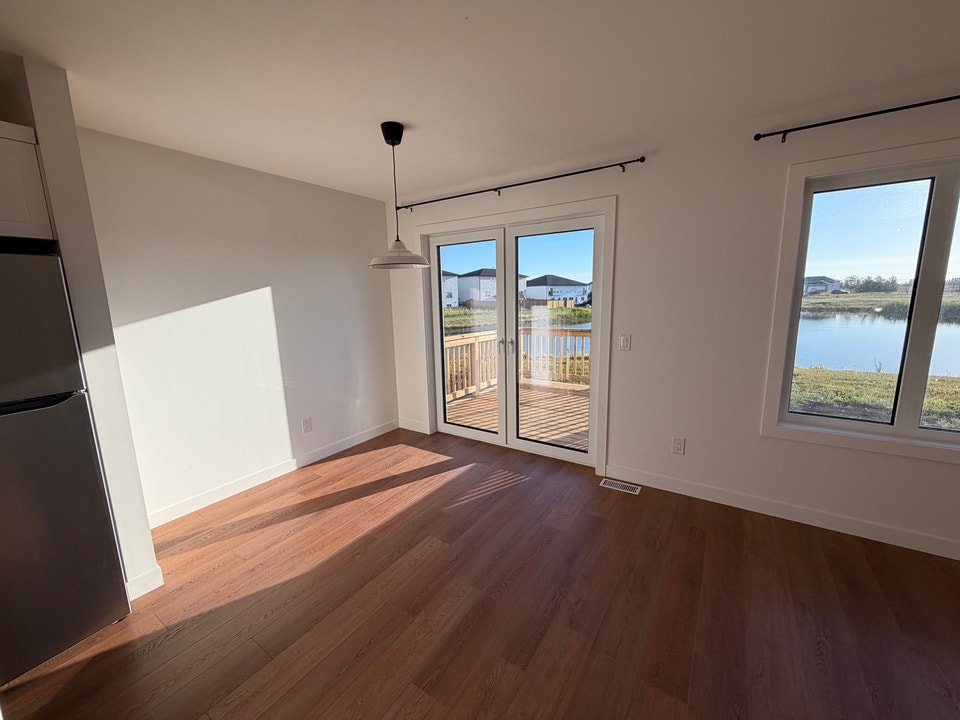 Brand bew 3 Bdrm townhouse in Landmark 4