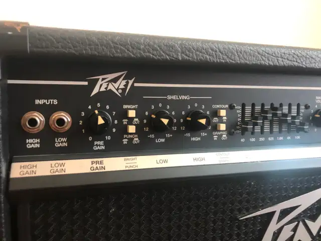 Ampli Basse 15": Peavey TNT 115 BW in Amps & Pedals in Sherbrooke - Image 3