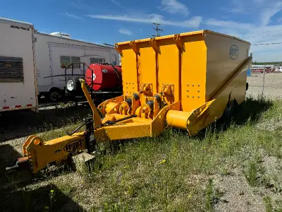 WRT 50Ton Pneumatic Packer Like new condition