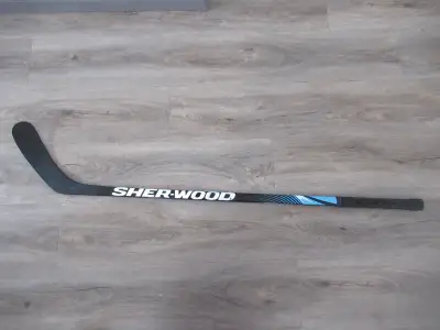 43" Jr Sherwood Playrite 3 Composite RThand Hockey Stick 45 Flex, View more