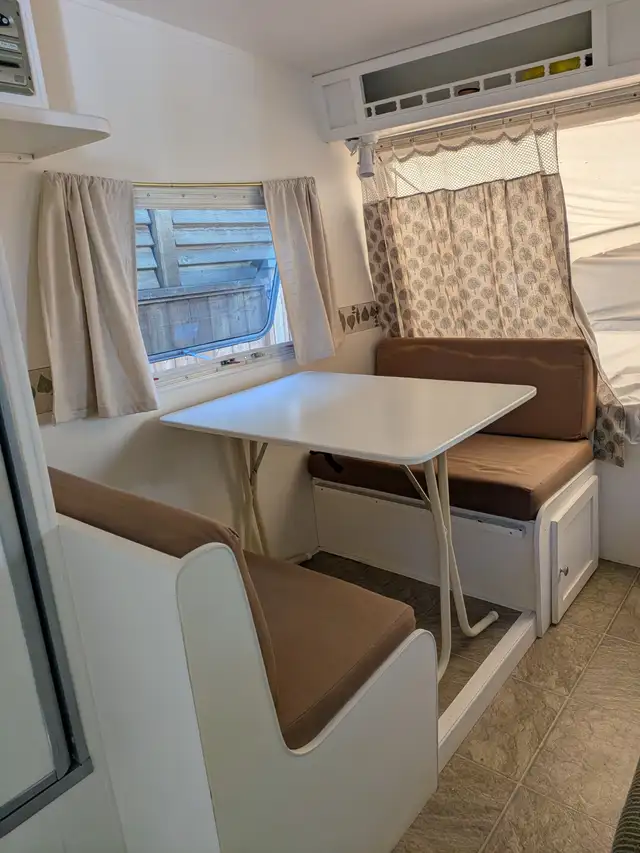 Travel/ Camping Trailer - 2008 Trail-Lite Bantam Flyer 18' in Travel Trailers & Campers in Delta/Surrey/Langley - Image 7