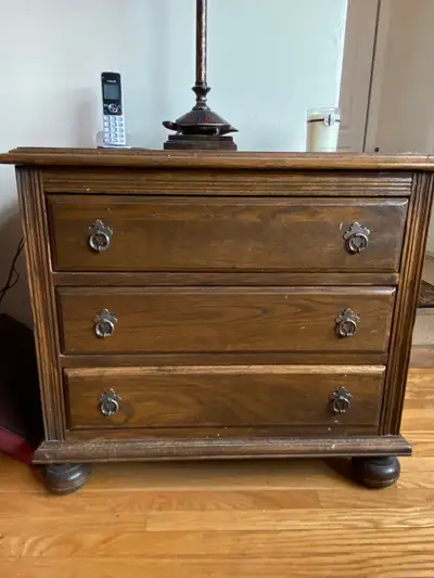 Vintage Ethan Allen Royal Charter Chair side Oak dresser, View more