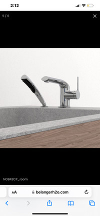 Roman Bathtub Faucet Chrome - NEW