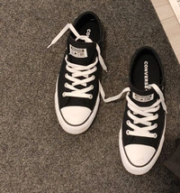 Converse shoes womens size 10