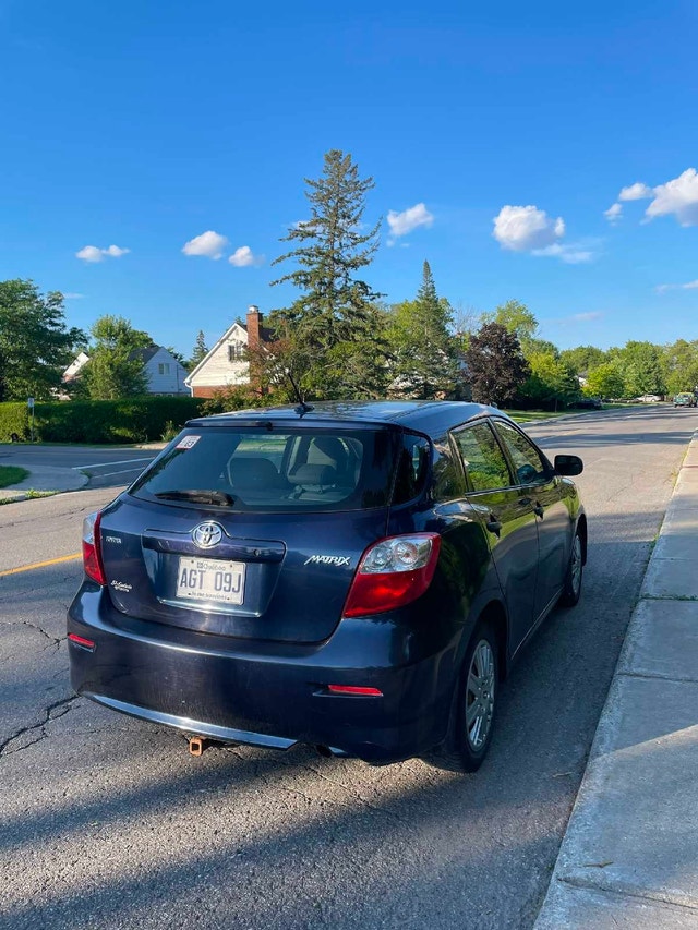 Toyota Matrix — photo 3