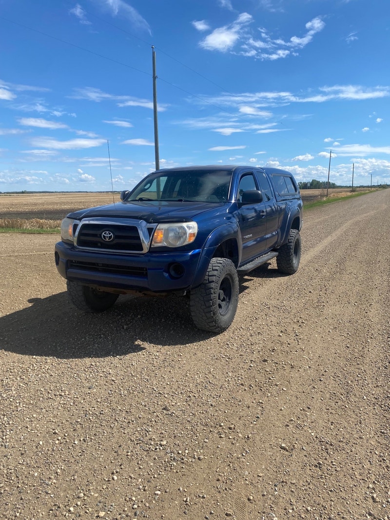 2005 Toyota Cars & Trucks Edmonton Kijiji
