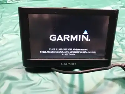Excellent Garmin Nuvi 54 lifetime maps 5” screen, handsfree, View more