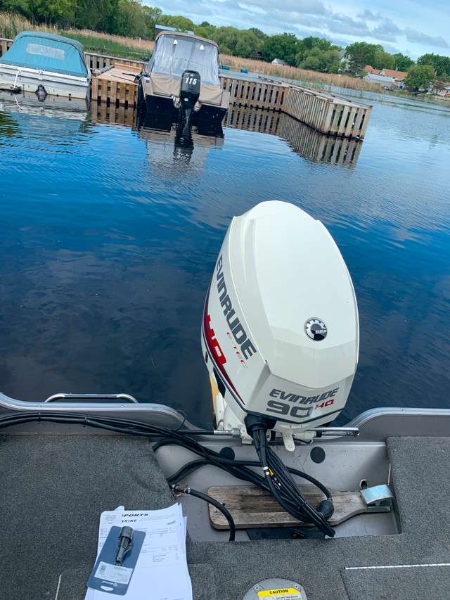 REDUCED! 2015 Crestliner Fish Hawk 1650 WT 90 HP Evinrude HO in Powerboats & Motorboats in Kenora - Image 3