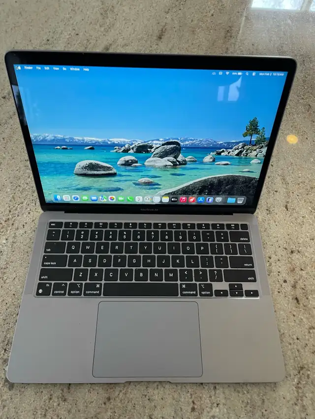 MacBook Air M1 in Laptops in Barrie - Image 2