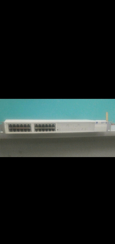 NETWORK HUB 24 PORT - 3Com Link Builder FMS II - 3C16671, View more