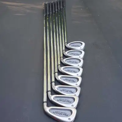 RH Wilson Fat Shaft Golf Clubs Golf Irons 3 -9 PW Excellent condition Wilson Golf Irons Right $325