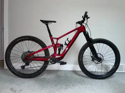 Trek Fuel EX Carbon, size L, 29", near new cond., View more