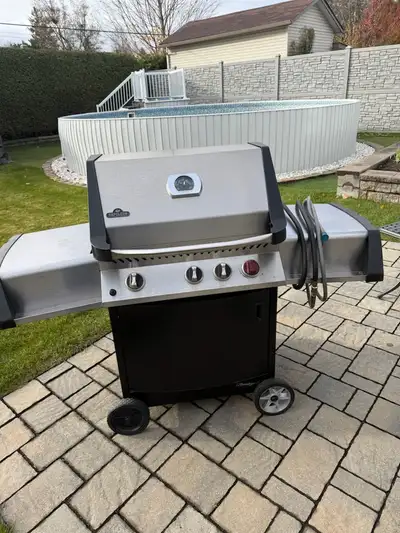 BBQ  GAZ NATUREL   MODEL 450, View more