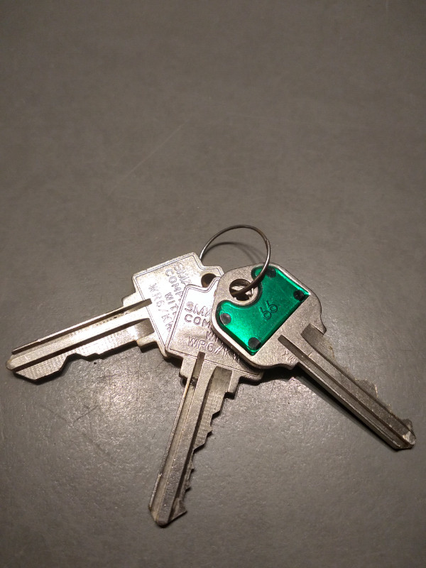 Keys found in Lost & Found in Calgary