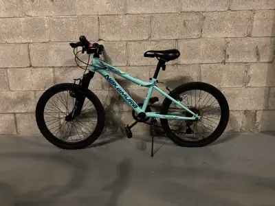 Nakamura Glade 20" Junior Mountain Bike, View more