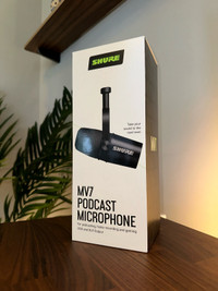 Shure MV7 Podcast Microphone - USB/XLR