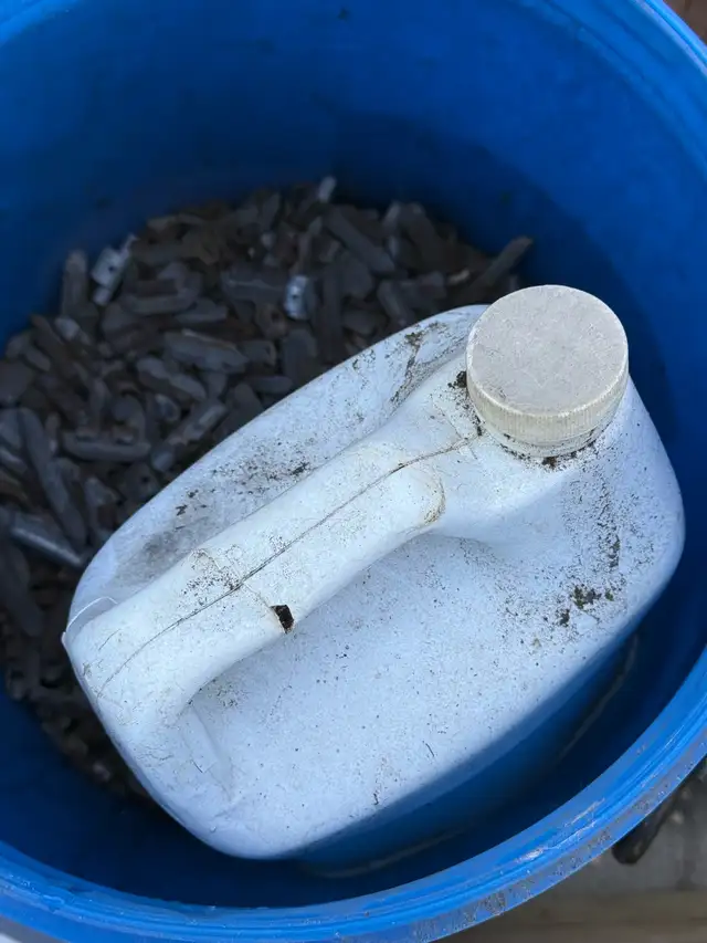 Lead to make Fishing sinkers in Fishing, Camping & Outdoors in Sarnia - Image 4