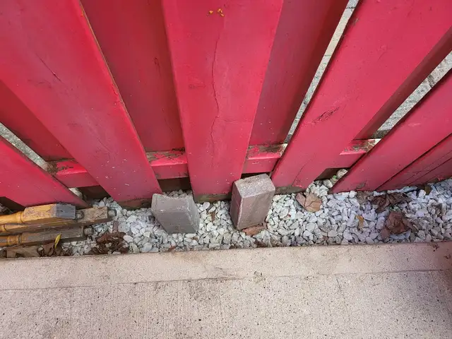 RED & BLACK INTERLOCK BRICKS FOR DRIVEWAY & GARDEN in Other in Mississauga / Peel Region - Image 6