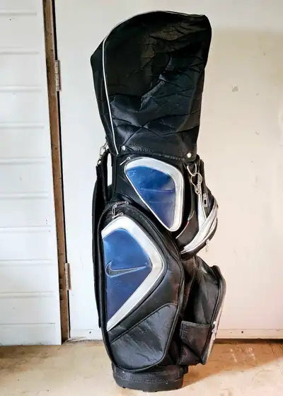 NIKE Performance Golf Cart Bag- JUST A BAG...NO CLUBS, View more