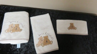 3 Pce New Best Friends Towel Set Beige /Taupe Piping Retail $30