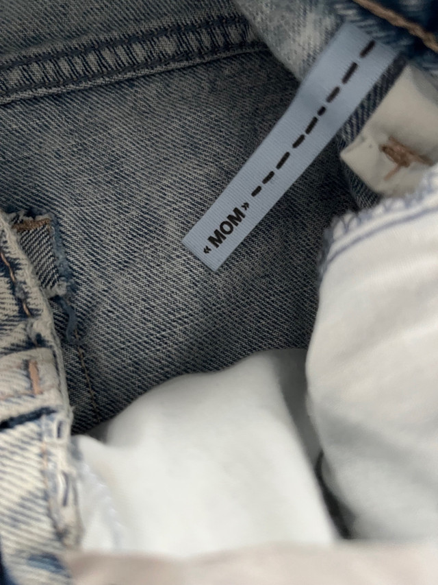 Garage Jeans  in Women's - Bottoms in Hamilton - Image 4