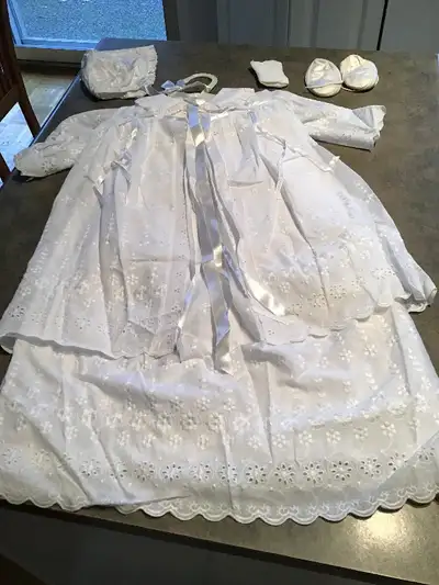 robe de baptêmes, View more