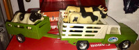 VINTAGE 1970s NYLINT GREEN TOY TRUCK + TRAILER + 1 ORIGINAL COW
