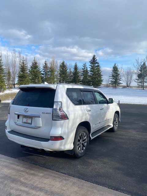 2016 LEXUS GX 460 EXECUTIVE FOR SALE in Cars & Trucks in Calgary - Image 4