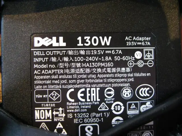 Dell K07A E-Port Replicator Dock E4200 E5500 E6400 Usb 2.0 VGA in Laptop Accessories in Kitchener / Waterloo - Image 4