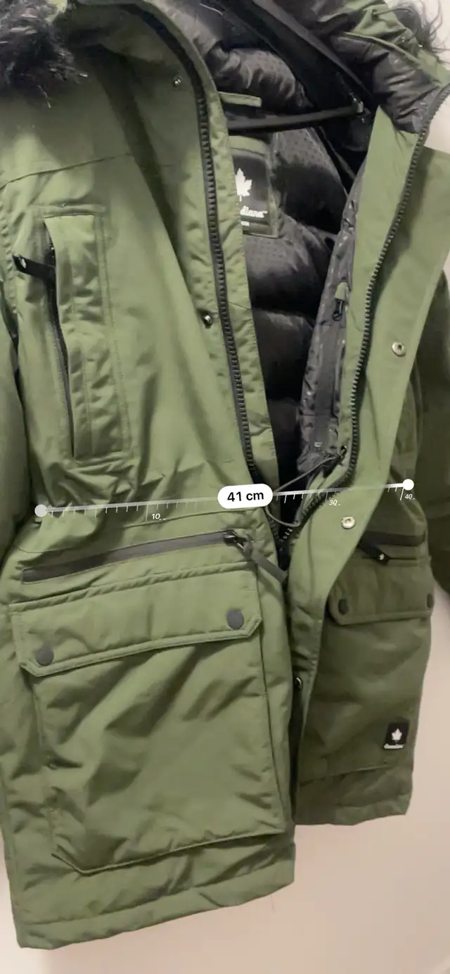 Canadiana Men's Faux Fur Trim Hooded Parka in Men's in Oshawa / Durham Region - Image 9