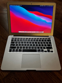 2012 MacBook Air (A1466) i7 8gb Ram 250gb SSD