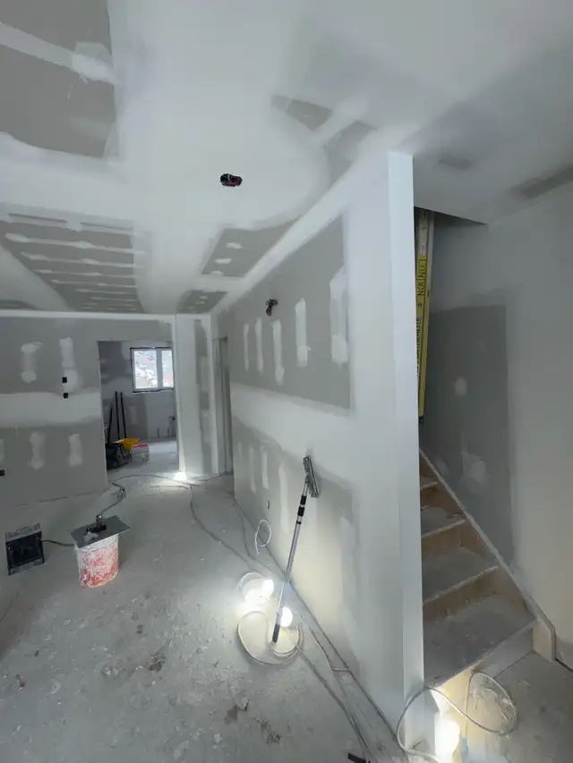 drywall finisher/handyman577858309173422087