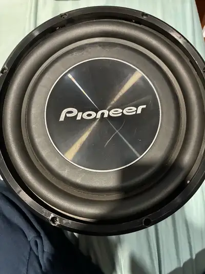 subwoofer and amplifer, View more