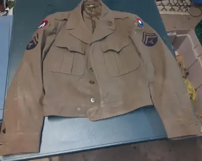 WW2 IKE 36R USA Army Field Wool Jacket W/ Patches 1944 Jun 9 date Uniform Patches Are Technical Tech...