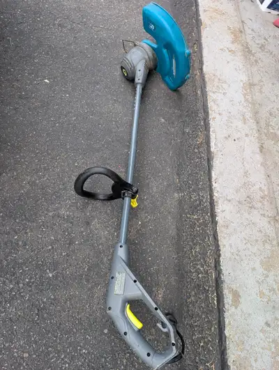 Yardworks 12 inch Electric String Trimmer, View more